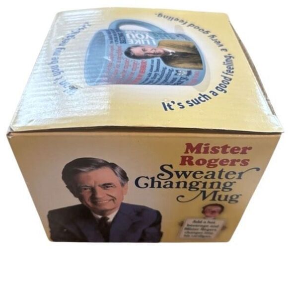 Mister Roger’s Sweater Changing Mug *New* - Picture 4 of 5